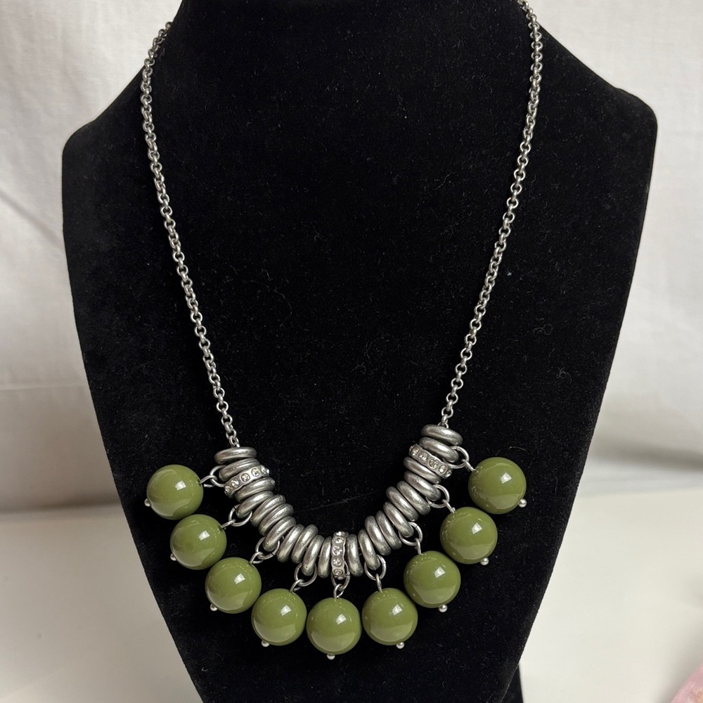 Elegant Silver and Green Beaded Necklace